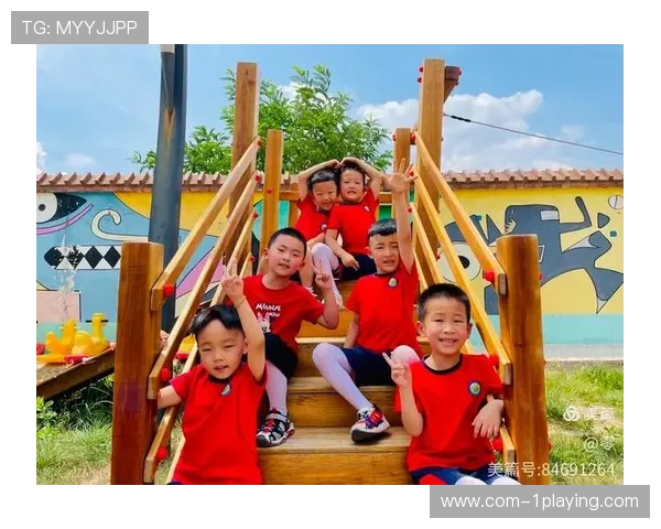 足球星背影定格瞬间见证辉煌旅程从此起航